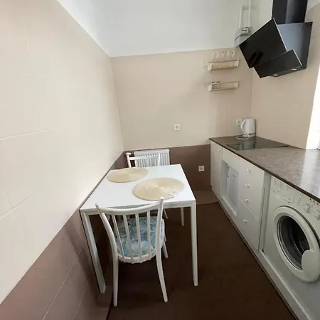 Gloria Apartment *