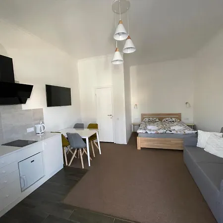 Apartment Gloria